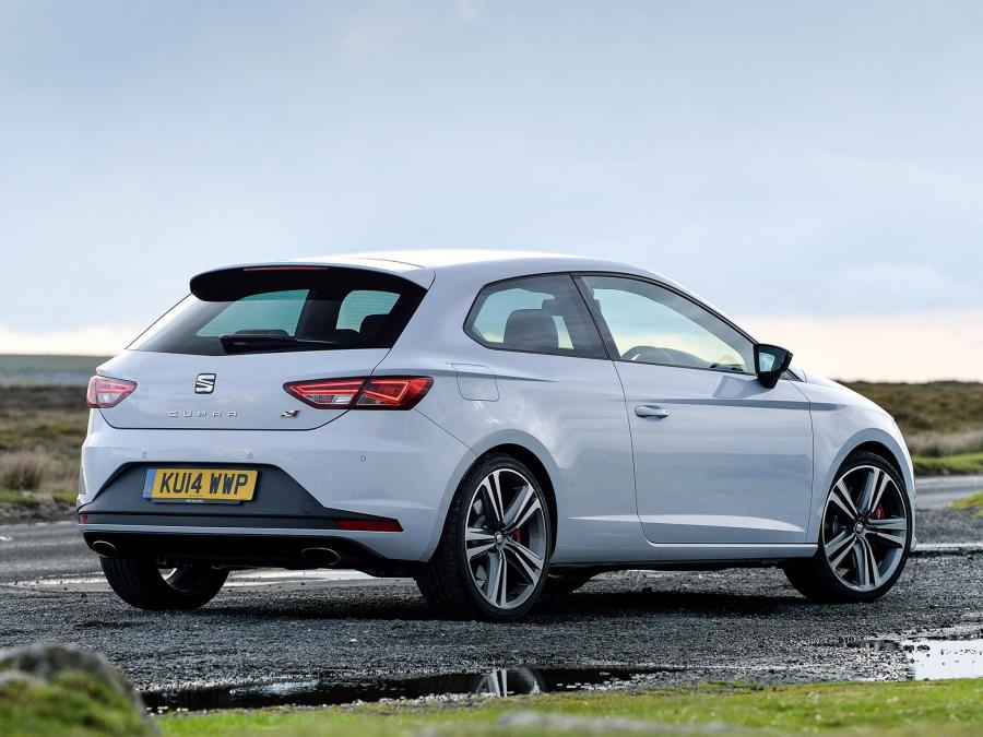  Seat Leon SC Cupra 2014 года  (UK) (фото 18 из 28)